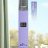 3_81f149a0-da57-475e-8232-a5a8e1d990db.webp DIYA 叮啞 一代通用皮革主機|內建 LED 顯示螢幕與 8W-10W 雙檔切換,搭配 380mAh 穩定續航並適配一代煙彈