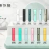 KIS5 鎧斯 一代通用主機｜具備極致輕薄幻彩機身與 LED 智能光效，搭載穩定防漏結構與 Type-C 快充技術，完美適配多款一代煙彈